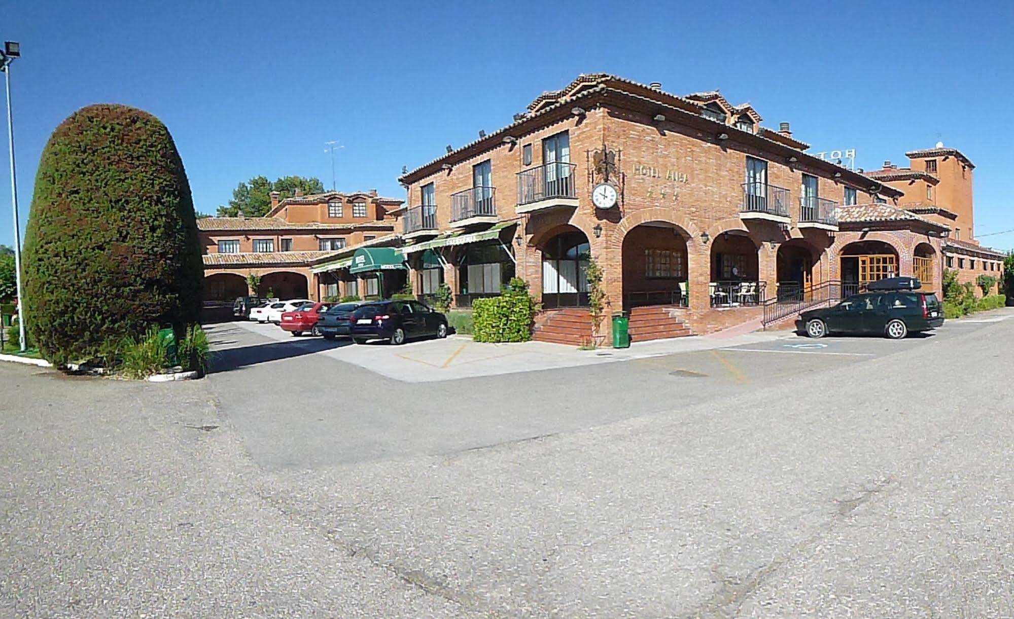 Hotel Alisa Lerma Exterior photo